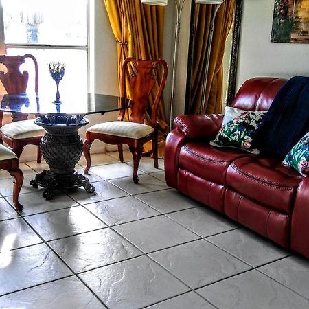 Boca Ciega Bay Apartment سانت بيتي بيتش المظهر الخارجي الصورة